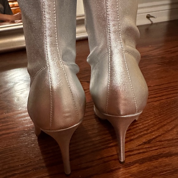 NEW - GIUSEPPE ZANOTTI new size 37.5 colour - silver - light and comfortable - Picture 13 of 14